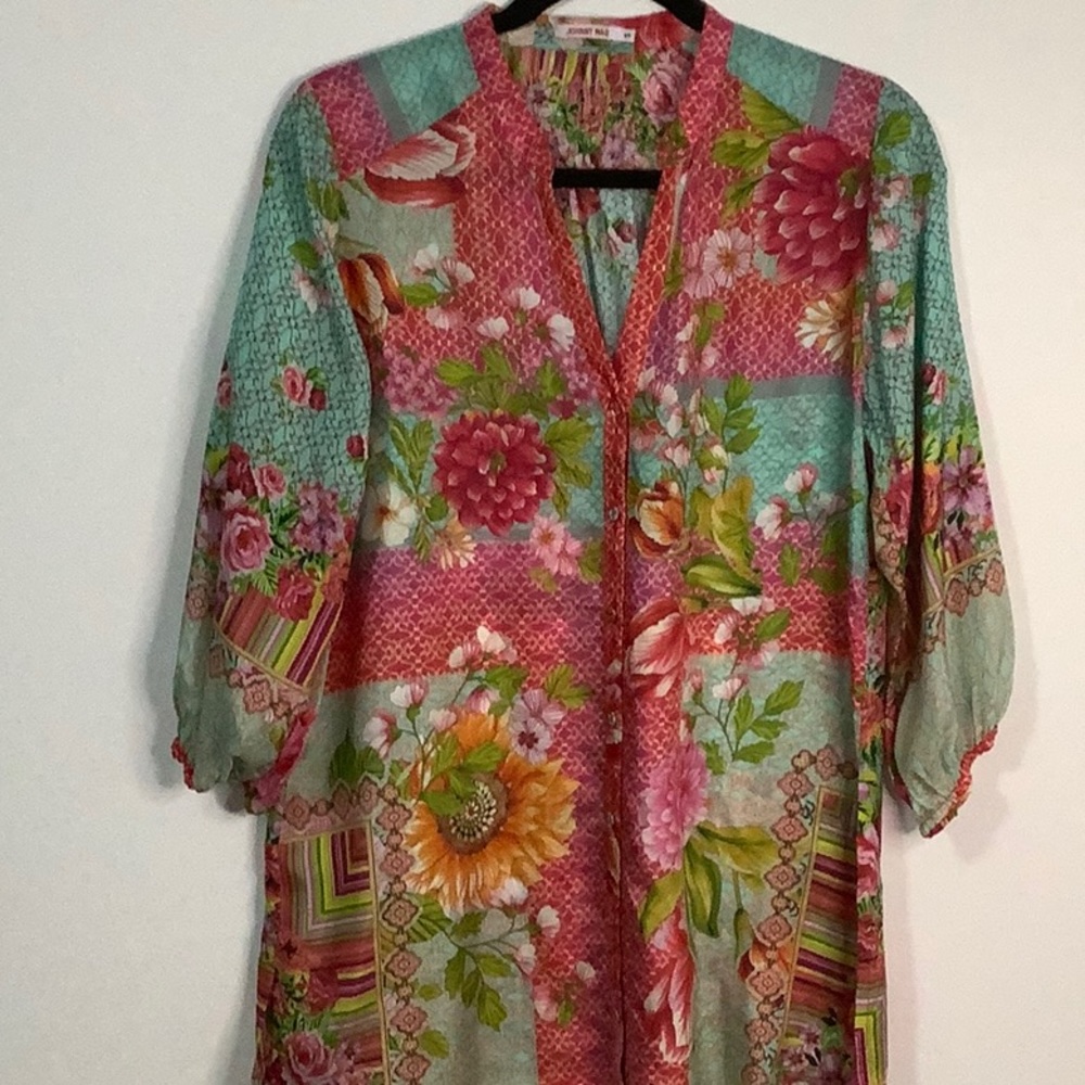 Brand New Johnny Was Silk Floral Top
